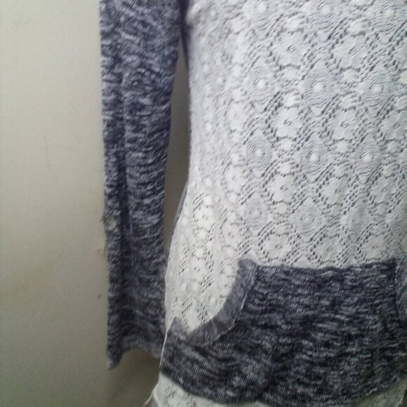 Miss Chievous Shirt Women S Long Sleeve Cowl Neck Lace Pocket Gray White - Picture 7 of 16